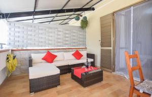 Lovely Apartment In Perdifumo With House Sea View