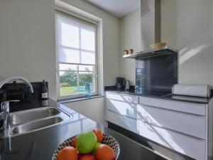 SeaLuxe Residence 27C