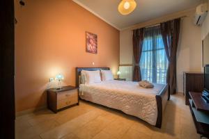 Athenas Holiday Home - Ideal for large groups, by ZanteWize