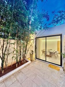 La Villa Tariq