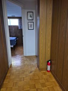 Near Yonge Finch Subway Station spacious two-bedroom suite, Free Parking