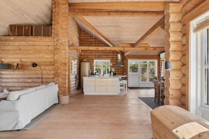 Lovely Log House On Møn