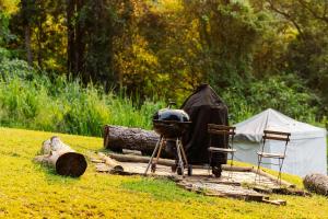 Montville Retreat Milan by Tiny Away