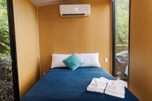 Montville Retreat Milan by Tiny Away