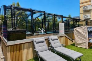 Apartment in Mi dzywodzie with a swimming pool