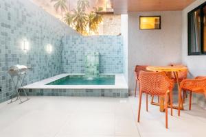 Garden Manguaba, Piscina Privativa, Varanda, Churrasqueira, Área de Lazer privativa, Home Office, 3 Banheiros, 2 Quartos, Smart Tv