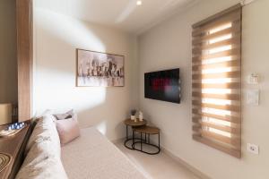 Calliope Home with Private Jacuzzi