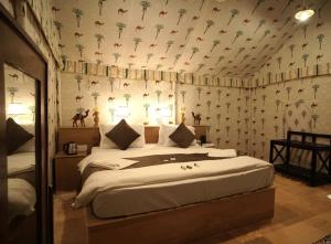 Sam Desert Safari Camp Jaisalmer - Luxury Desert Camp