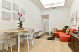 Campo de Fiori Brand New Apartment