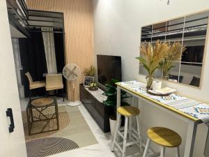 Phil At Home Staycation De Morato
