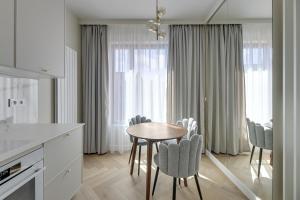 Granary Island Platinium Apartment