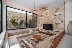 Anjuna B7 - Surf & Sunset 2BR Villa in Uluwatu