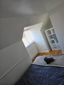 Spacious Home Near Station Easy London Access