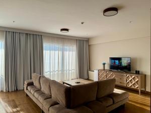 Exclusive Luxury Villa in Dukley Gardens