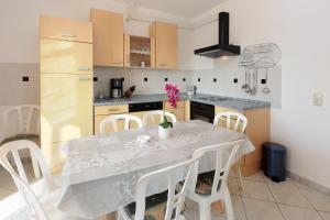 City Pool Apartments Novalja