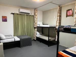 Sundays Hostel Sigiriya