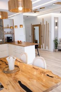 Elite Sky Loft White