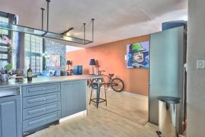 Victoria Junction Apartment