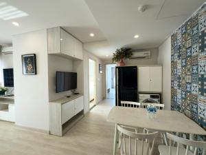Gold Coast Nha Trang Luxury Apartment - Ocean View