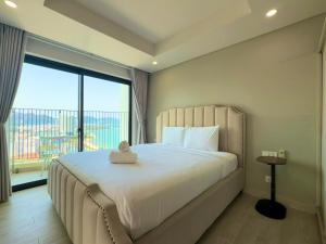 Gold Coast Nha Trang Luxury Apartment - Ocean View