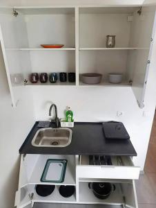 Quiet and Comfortable Apartment for Four