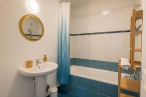 LOasis Urbain, proche gare, parking privé, 6-8 px