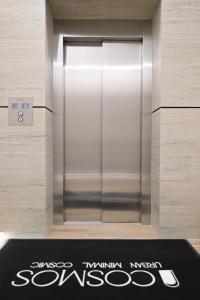 Cosmos Luxury Studio Suites