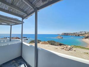 Vista Maris Suites