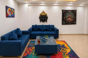 3BHK with spacious living room near Airport, South Delhi