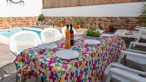 Casa Rural Sierra de las Nieves Yunquera by Ruralidays