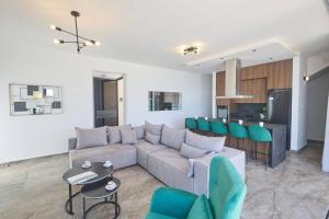 Brand New 4 bedroom villa in Protaras center