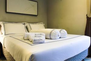 3BR, 55th Floor Italian Style