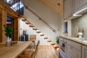 Granary SPA - Cabin with Pool, Sauna & Jacuzzi