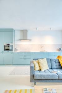 Stay in the Heart of Ostend at steps from the Beach