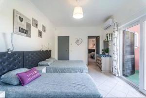 Villa Palm Grande - Huge house 7 bedroom sleeps 31 Heat pool Jacuzzi Sauna Pool table T Tennis