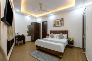 Hotel Happy Hotels & Suites - Saket Metro