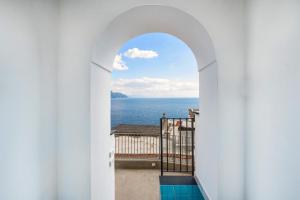 Gamì Panoramic Sea View Home in Conca dei Marini