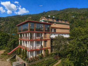 Brothers Hotel & Restaurant