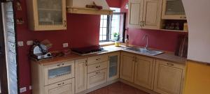 -Piscina privata- 10 posti letto, Wifi, AC, Garden