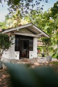 Private Jungle Ayurvedic Villa with Pool at Galle The Peaceful Luxury Retreat Living
