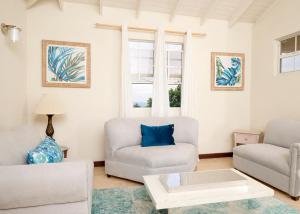 Sky Box-Apt-close to Warrens Shopping Centres -Bridgetown-Kensington Oval