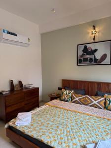 Urban Cube 101 Modern 1 BHK