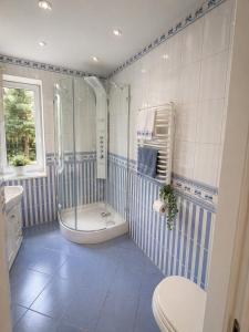 Spacious Garden Villa 15 min to Cracow Center