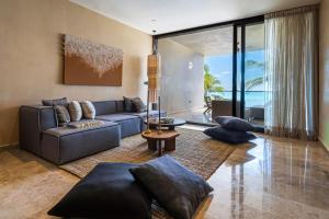 Luxury Beachfront 3BR Appartment