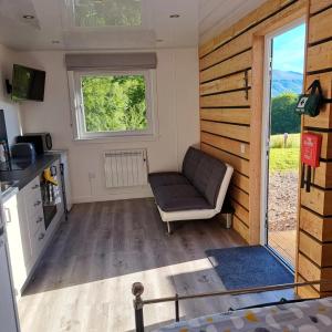The Posh Bothy 1