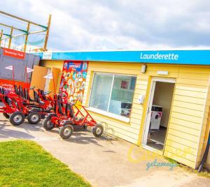 Yew 2 Bungalow, Parkdean Resorts - Camber Sands