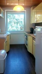 Dom wśród drzew, Boszkowo, Liliowa