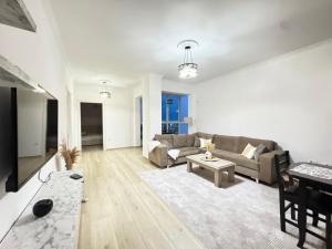 Skyline 2 Bedroom Apartment 50m from sea in Durres by Selectstay
