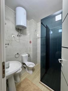 Skyline 2 Bedroom Apartment 50m from sea in Durres by Selectstay