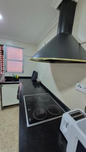 3 bedroom apartment, centrally located, walking distance to beach